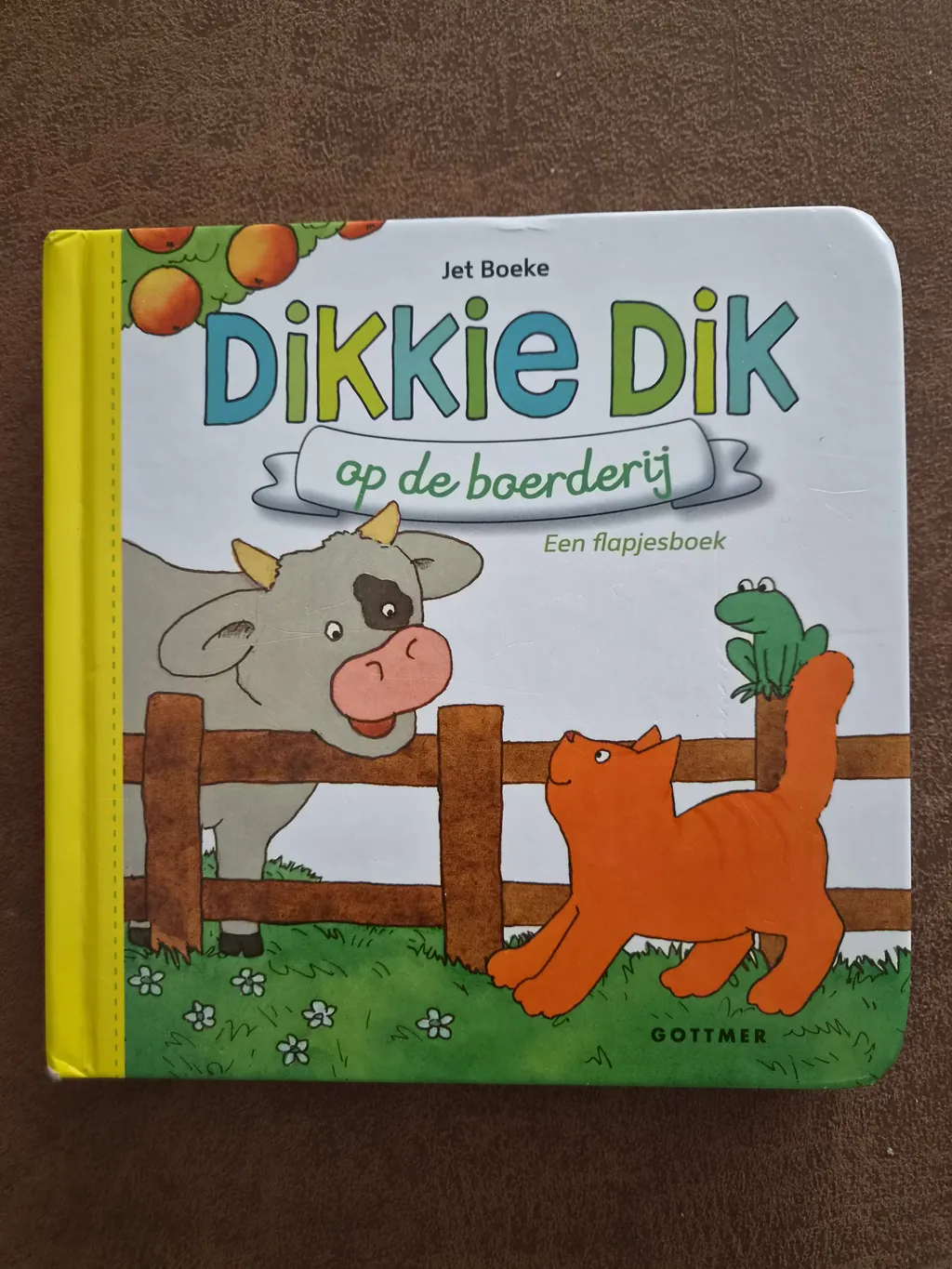 The lift-the-flap book "Dikkie Dik op de boerderij" by Jet Boeke
